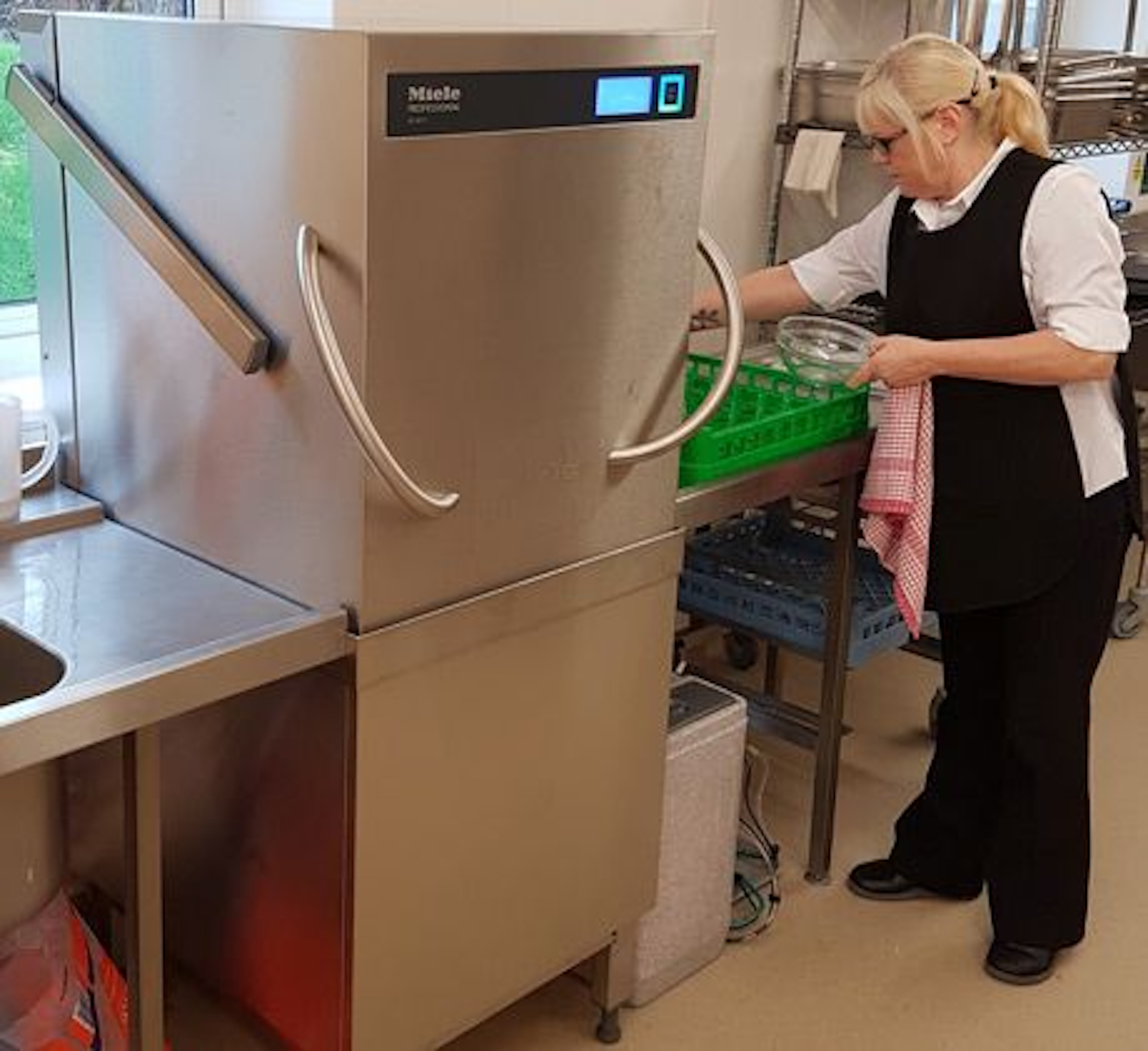 For TV or Laundry Solutions, Forbes’ Nationwide Infrastructure is Ideal for National Multi-Site Operations