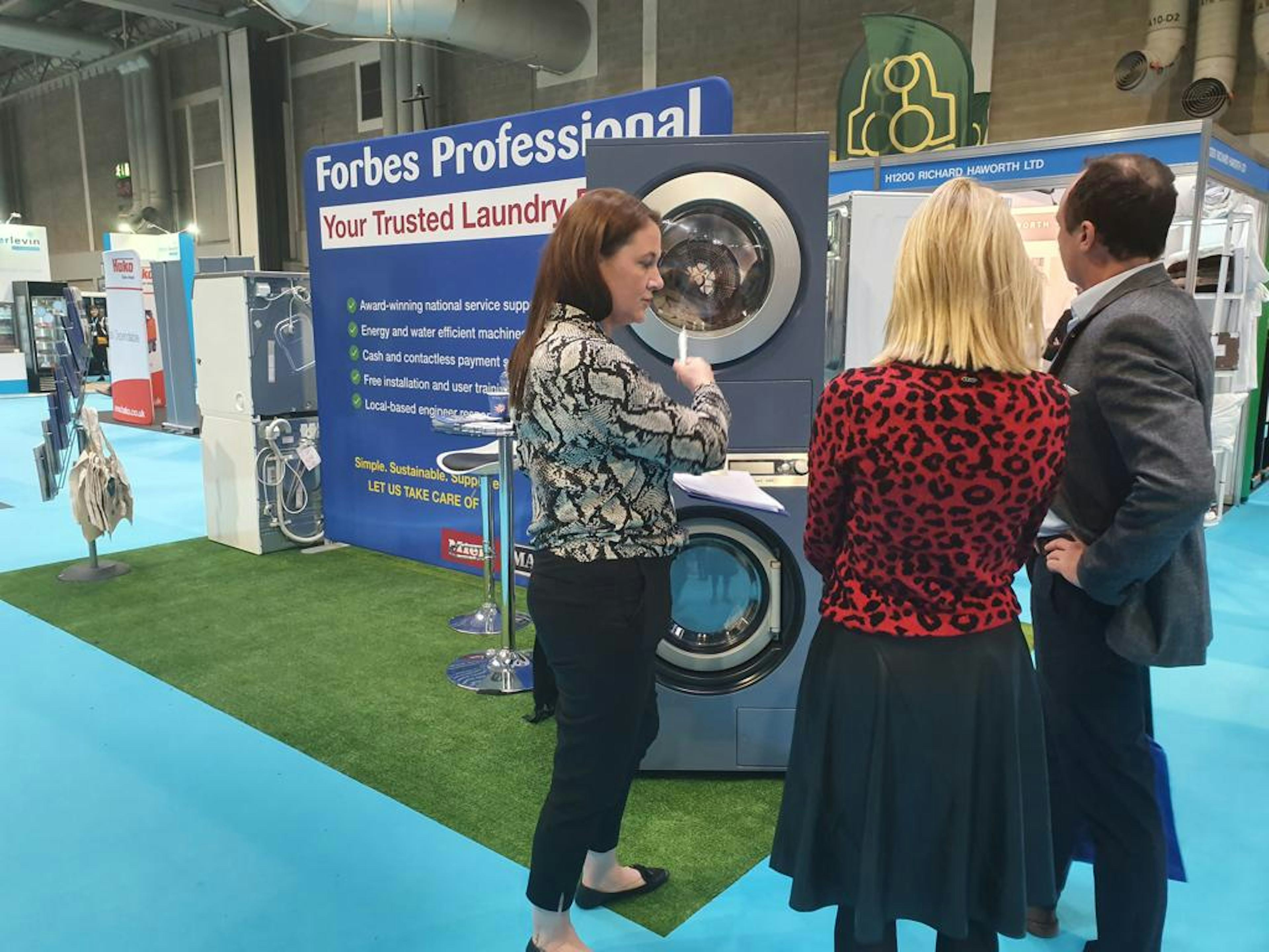 Maximising savings and efficiency through Forbes Professional's consultative laundry rental approach.